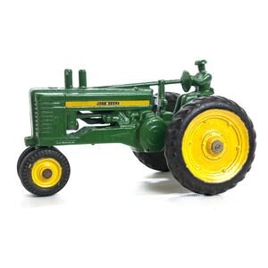Vintage John Deere Die Cast Model B Farm Tractor Toy 4.5 In Tall x 7 In Long